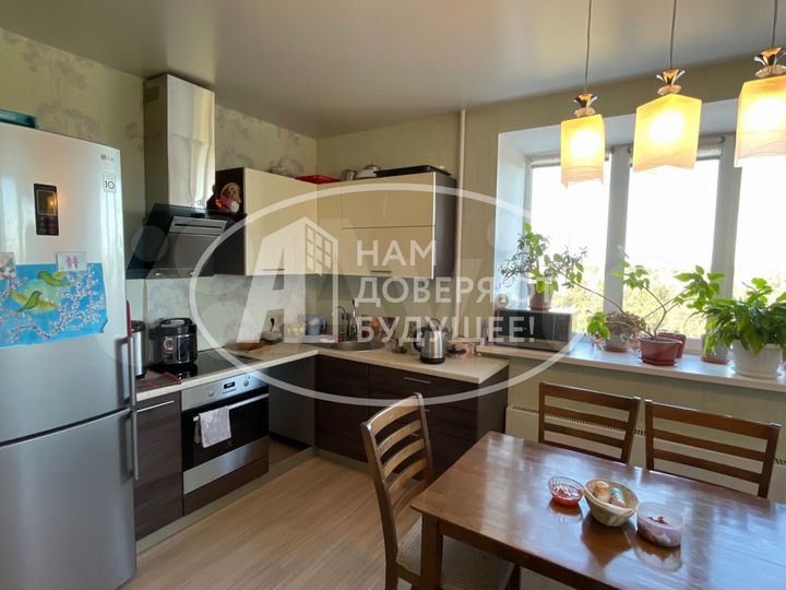 2-к. квартира, 61,8 м², 11/16 эт.