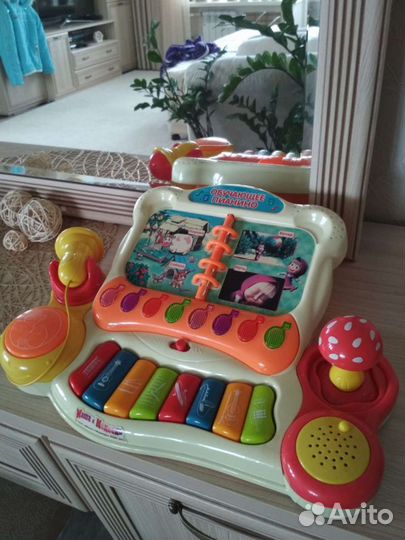 Кроватка для куклы барби,пианино