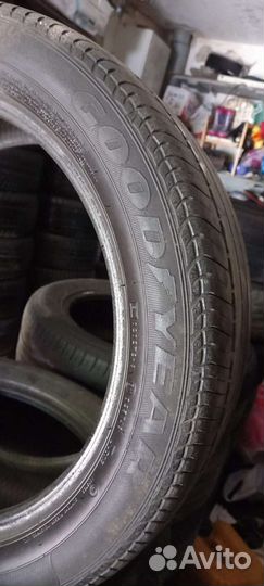 215 50 R17 комплект Goodyear обычные