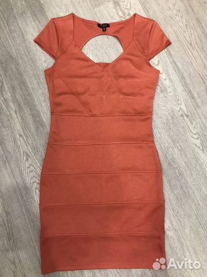 Вещи женские 42-44