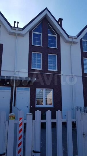 Таунхаус 120 м² на участке 1 сот.