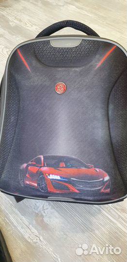 Школьный рюкзак