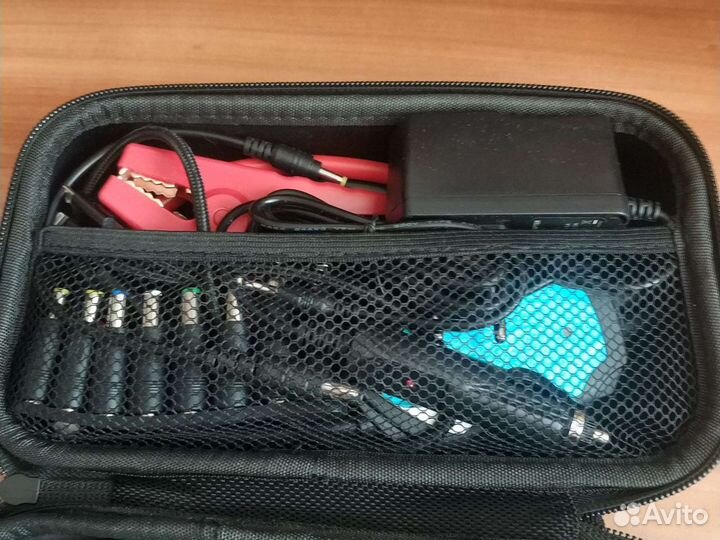 Пауэрбанк и пусковое устройство avrora atom 10