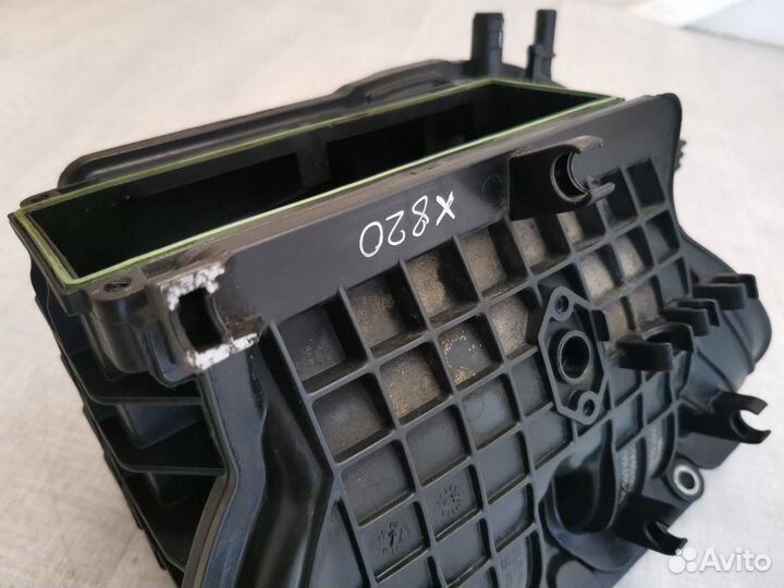 Коллектор впускной Volkswagen Passat B6 1.4 CAX