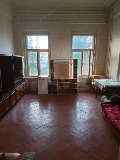 Комната 32 м² в 2-к., 2/2 эт.