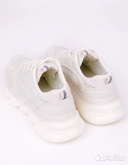 Кроссовки спортивные 37