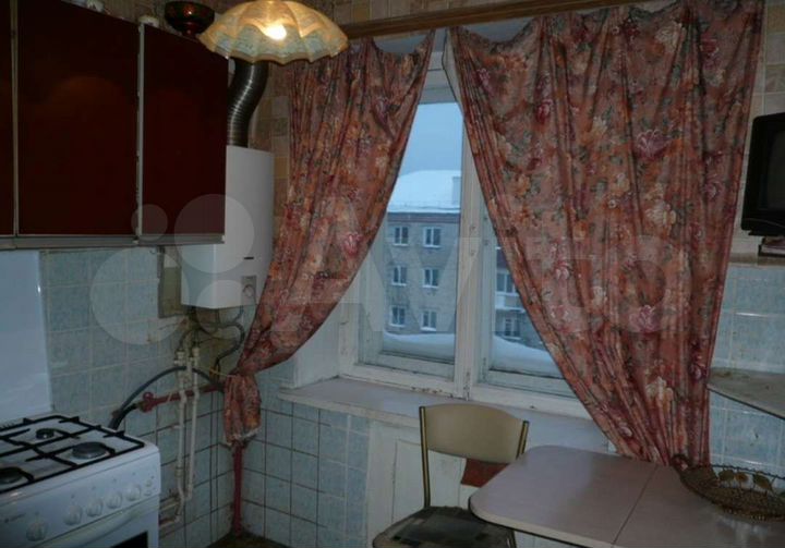 2-к. квартира, 49 м², 5/5 эт.