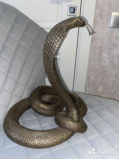 Коллекционная статуэтка змеи Veronese