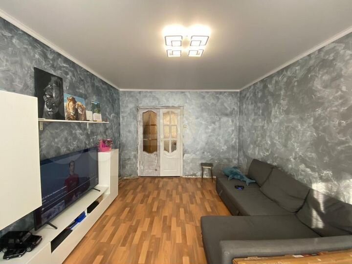 2-к. квартира, 52 м², 5/9 эт.