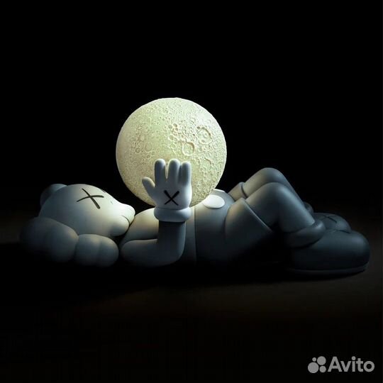 Kaws holiday shanghai vinyl figure