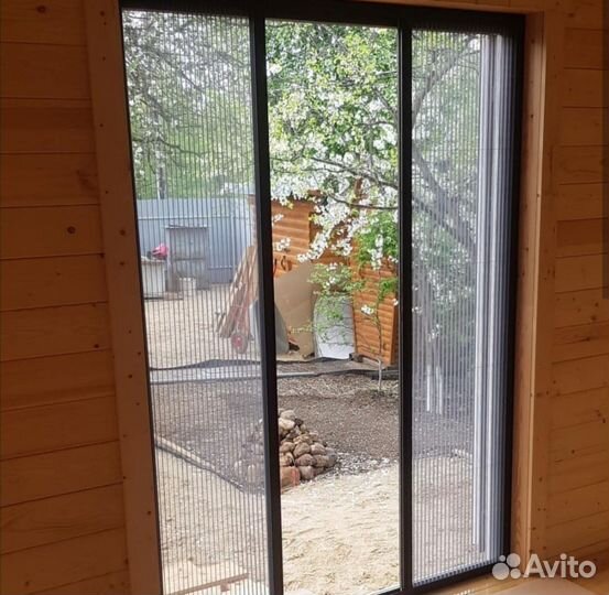 Москитные сетки плиссе на окна и двери