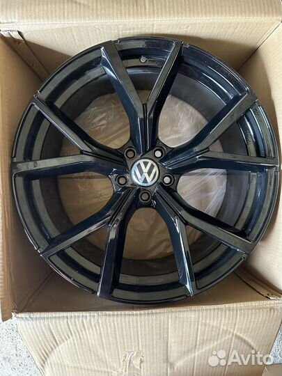 R20 Новые Диски на VW Tiguan