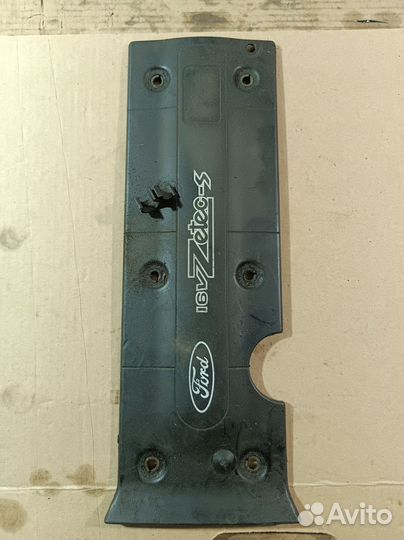 Крышка клапанная Ford Focus