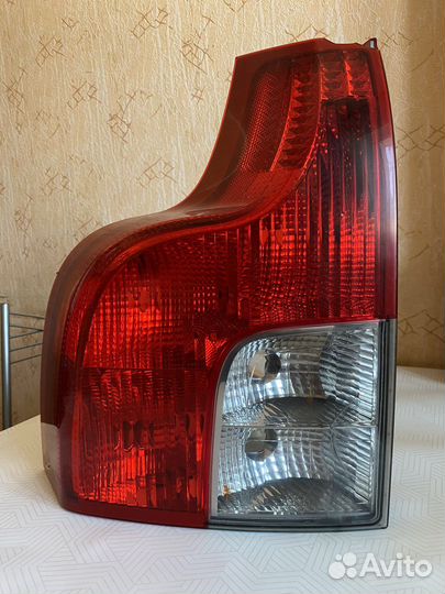 Фонарь задний левый volvo xc90