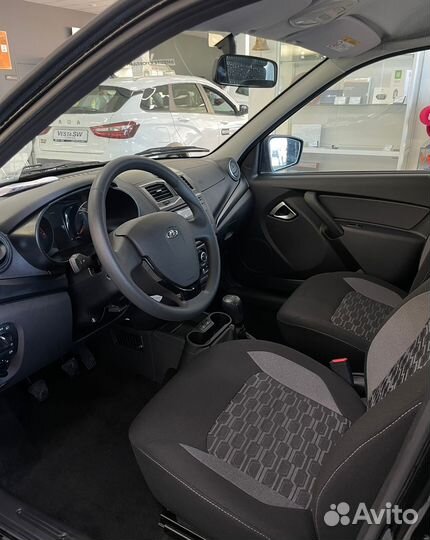 ВАЗ Granta Cross 1.6 AMT, 2024