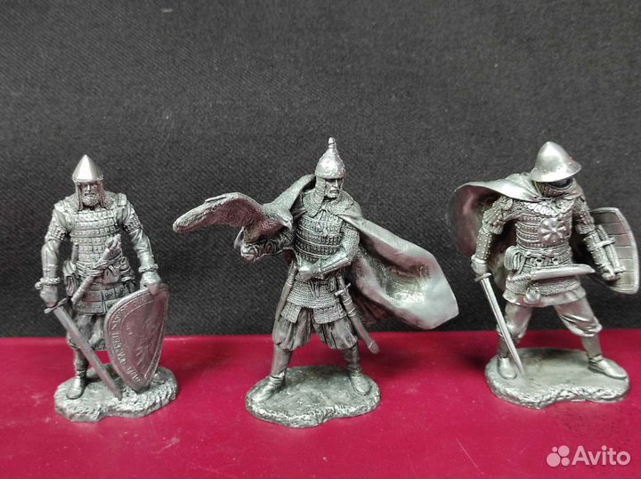 Статуэтки, бюст Викинги, Рыцари, Казаки, Спартанцы