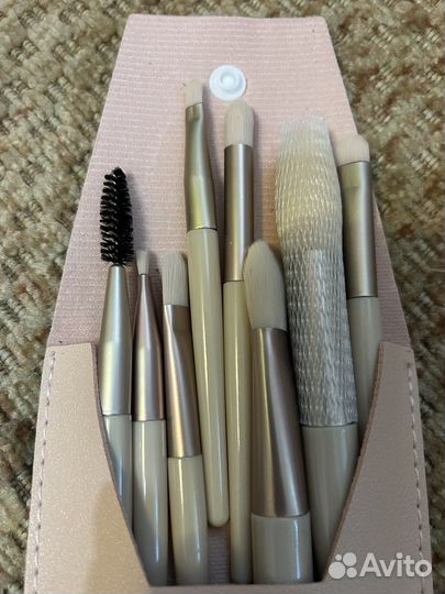 Набор кистей для макияжа