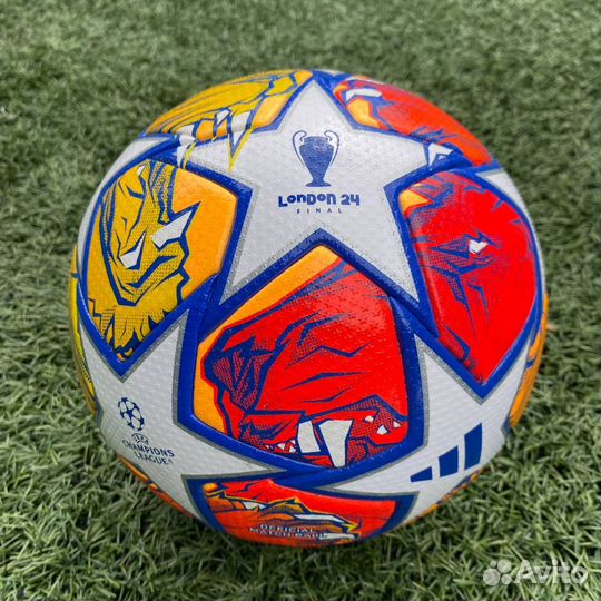 Футбольный мяч adidas лига чемпионов Финал 2024