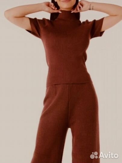 Костюм женский