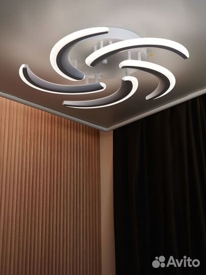 Люстра потолочная светодиодная 5 ламп