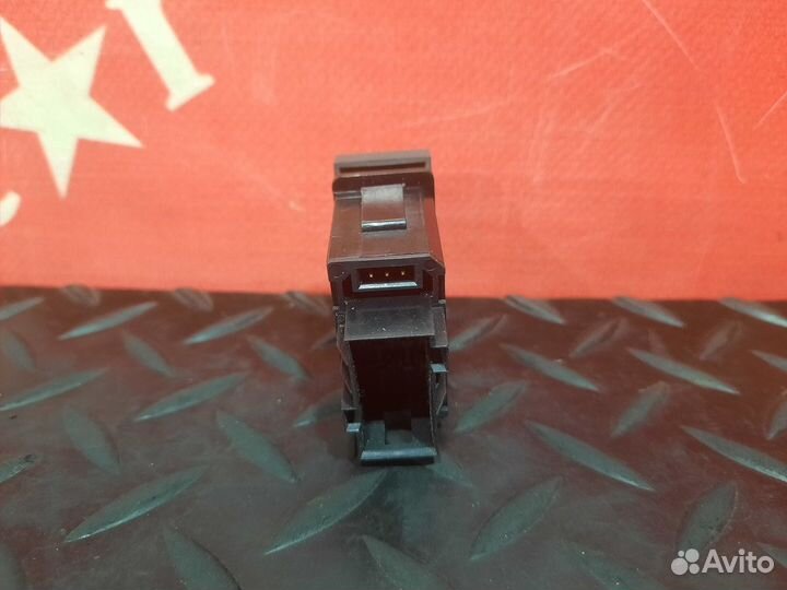 Кнопка удержания полосы Daf XF106