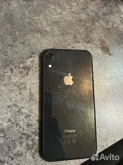 iPhone Xr, 64 ГБ