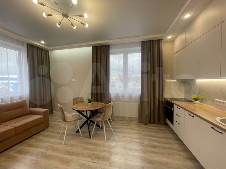 2-к. квартира, 55 м², 3/16 эт.