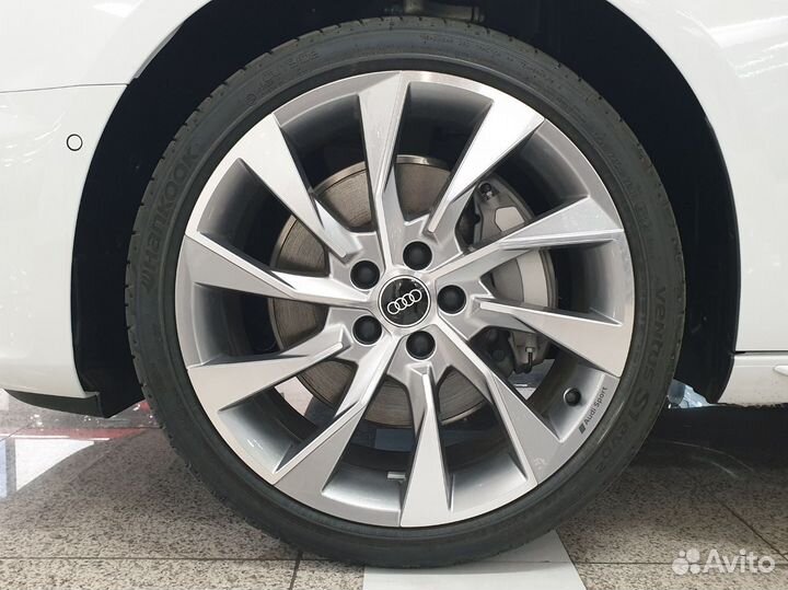 Audi A4 2.0 AMT, 2023, 15 км