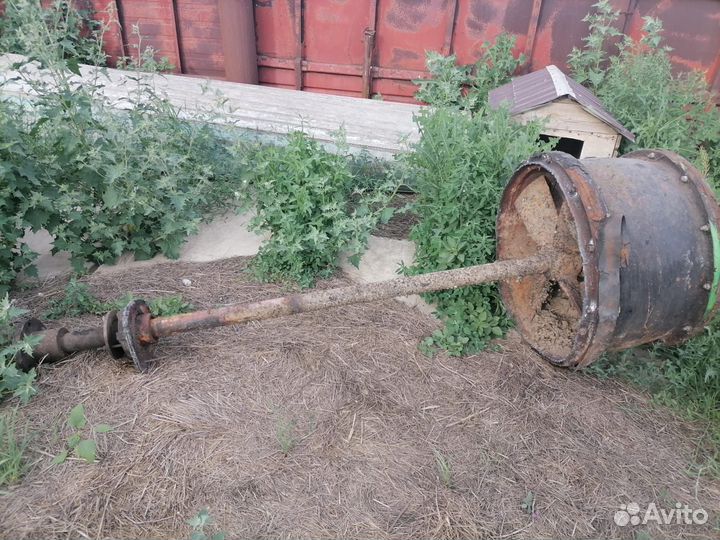 Продаю Вал с винтом