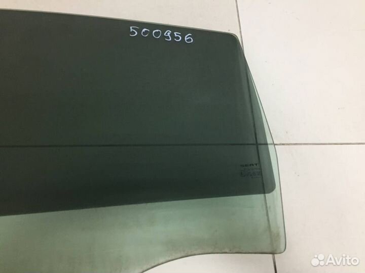 Стекло двери задней левой Seat Leon 1P1 2005-2013