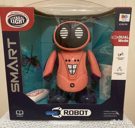 Робот на пульт/управлении