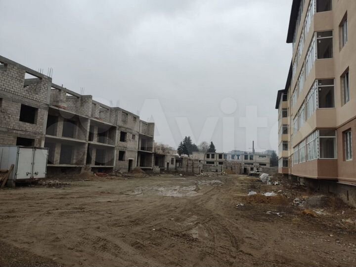 3-к. квартира, 81 м², 3/5 эт.