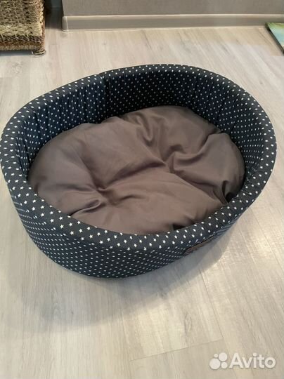 Лежанка для собак