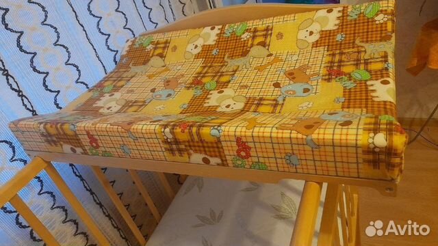 Пеленальная доска на кроватку