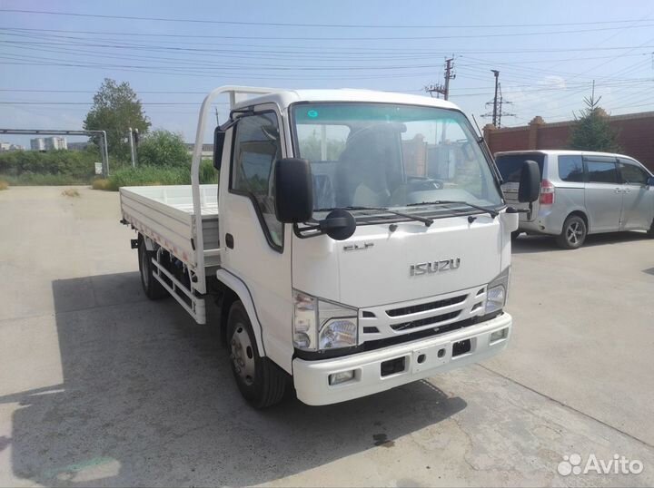 Isuzu Elf, 2024