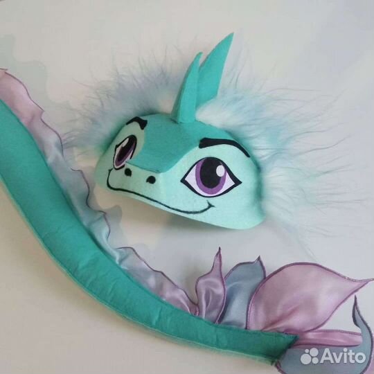 Сису дракон маска и хвост