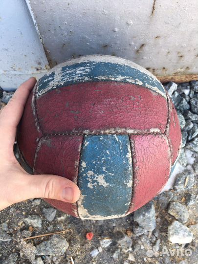 Мяч футбольный