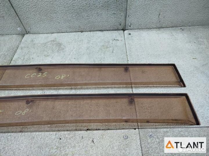 Ветровики комплект nissan serena