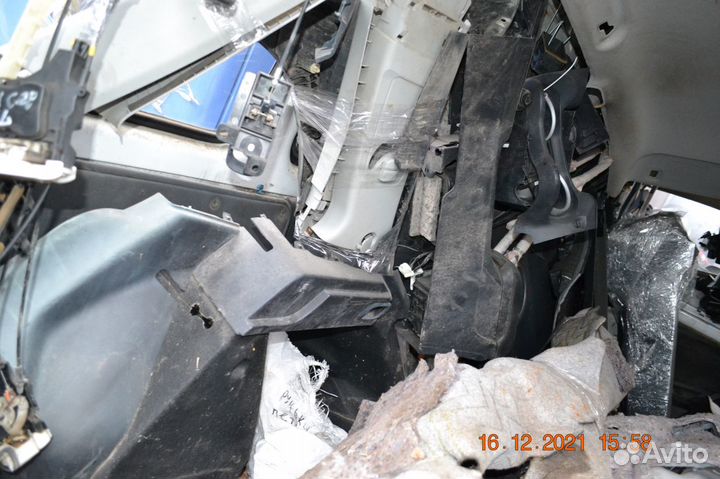 Mitsubishi Lancer 10 салон