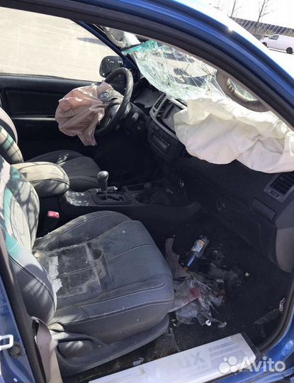 Toyota Hilux viii 2016 г по запчастям