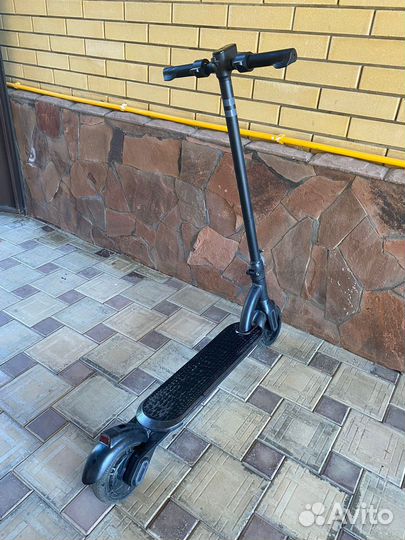 Электросамокат Tribe Bro Black