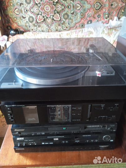 Проигрыватель винила Ямаха 211