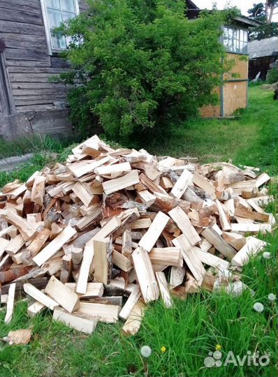 Дрова сухие навалом