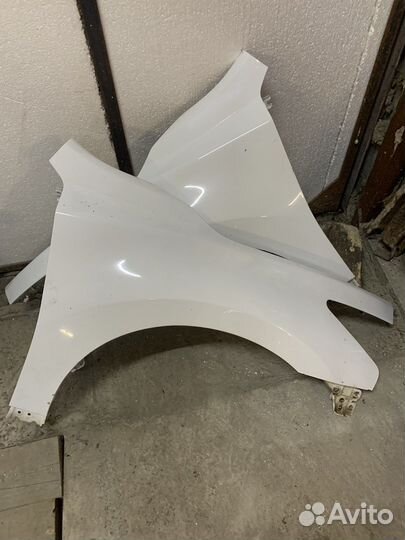 Крылья Нисан Теана