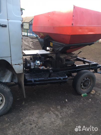 Разбрасыватель удобрений Пегас-Агро Туман 1M, 2016