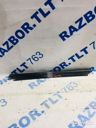 Уплотнитель стекла наружний LADA priora