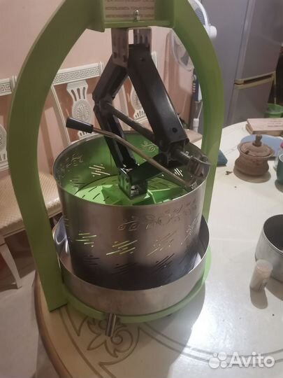 Пресс для отжима фруктов