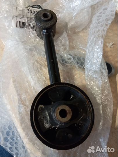 Опора двигателя правая задняя