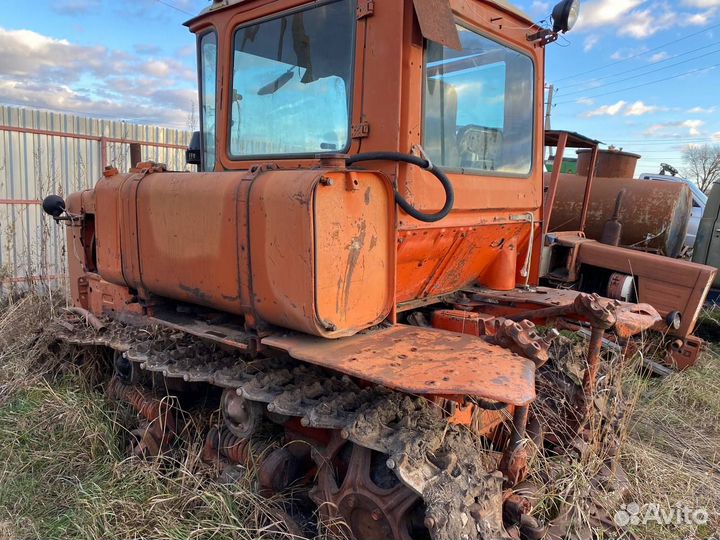 Трактор ВгТЗ ДТ-75, 1985