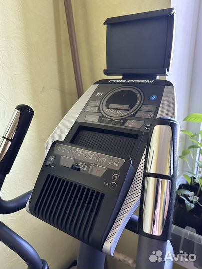 Эллиптический тренажер